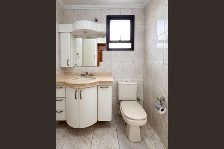 Apartamento para alugar com 106m², 3 quartos e 2 vagasBanheiro da Suíte