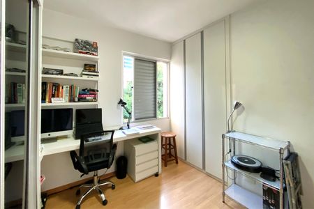 Apartamento à venda com 96m², 3 quartos e 2 vagas Apartamento à venda com 96m², 3 quartos e 2 vagasQuarto 2
