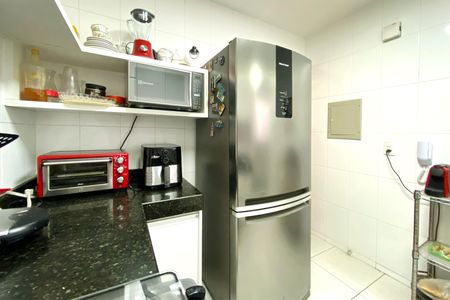 Apartamento à venda com 96m², 3 quartos e 2 vagas Apartamento à venda com 96m², 3 quartos e 2 vagasCozinha