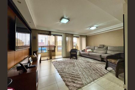 Casa à venda com 3 quartos, 162m² em Jardim Copacabana, São Bernardo do Campo