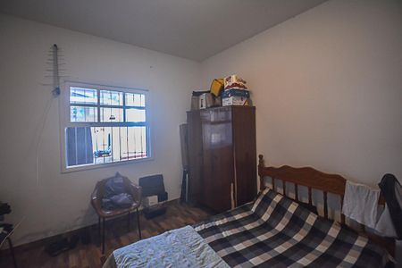 Casa à venda com 195m², 4 quartos e 2 vagas Casa à venda com 195m², 4 quartos e 2 vagasQuarto 3