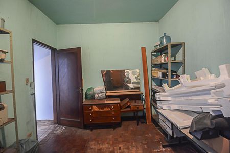 Casa à venda com 195m², 4 quartos e 2 vagas Casa à venda com 195m², 4 quartos e 2 vagasQuarto 1