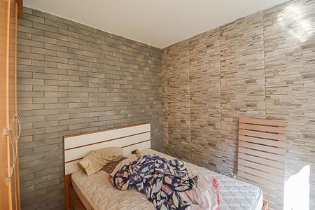 Casa à venda com 195m², 4 quartos e 2 vagas Casa à venda com 195m², 4 quartos e 2 vagasEdícula