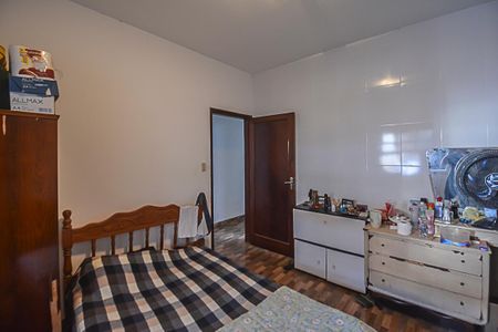 Casa à venda com 195m², 4 quartos e 2 vagas Casa à venda com 195m², 4 quartos e 2 vagasQuarto 3