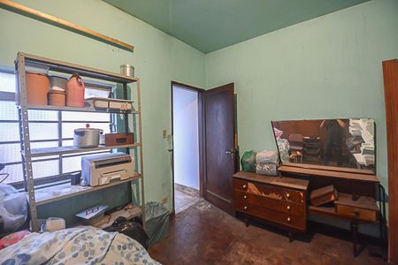 Casa à venda com 195m², 4 quartos e 2 vagas Casa à venda com 195m², 4 quartos e 2 vagasQuarto 1