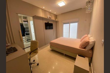 Casa à venda com 3 quartos, 215m² em Jardim Samambaia, Jundiaí