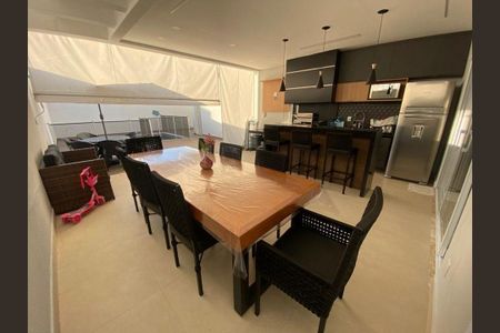 Casa à venda com 3 quartos, 215m² em Jardim Samambaia, Jundiaí