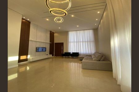 Casa à venda com 3 quartos, 215m² em Jardim Samambaia, Jundiaí