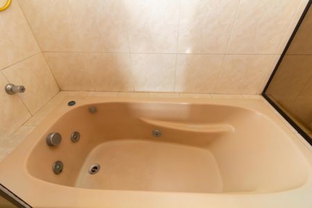 Casa para alugar com 150m², 5 quartos e 2 vagas Casa para alugar com 150m², 5 quartos e 2 vagasBanheiro da Suíte 1