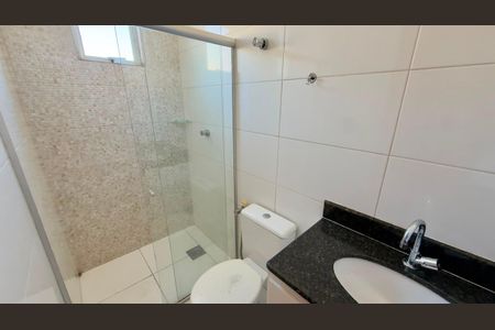 Apartamento à venda com 115m², 2 quartos e 2 vagas Apartamento à venda com 115m², 2 quartos e 2 vagasBanheiro social