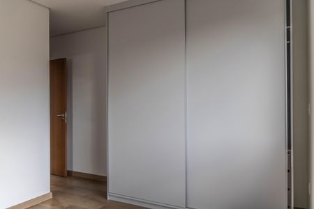 Apartamento à venda com 115m², 3 quartos e 2 vagasSuíte