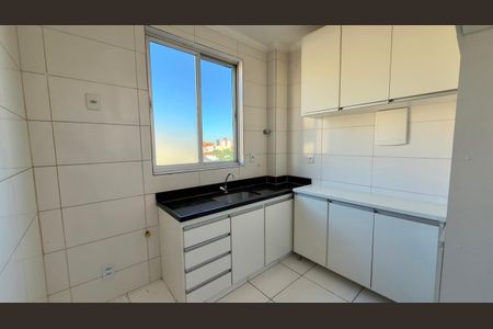 Apartamento à venda com 115m², 2 quartos e 2 vagas Apartamento à venda com 115m², 2 quartos e 2 vagasCozinha