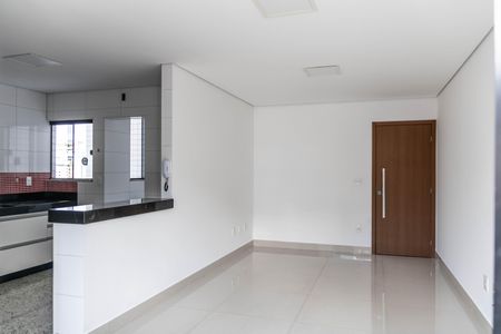 Sala de apartamento à venda com 3 quartos, 115m² em Barreiro, Belo Horizonte