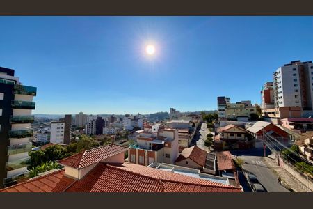 Apartamento à venda com 115m², 2 quartos e 2 vagas Apartamento à venda com 115m², 2 quartos e 2 vagasVista da Cobertura