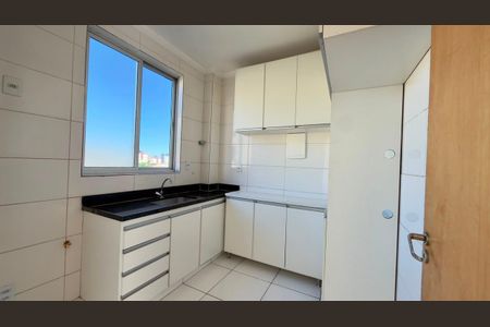 Cozinha de apartamento à venda com 2 quartos, 115m² em Barreiro, Belo Horizonte
