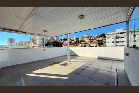 Apartamento à venda com 115m², 2 quartos e 2 vagas Apartamento à venda com 115m², 2 quartos e 2 vagasCobertura