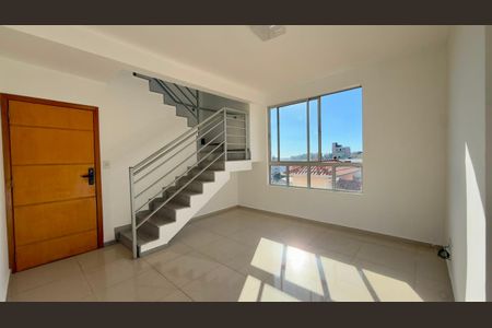 Apartamento à venda com 2 quartos, 115m² em Barreiro, Belo Horizonte