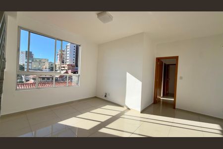 Apartamento à venda com 115m², 2 quartos e 2 vagas Apartamento à venda com 115m², 2 quartos e 2 vagasSala