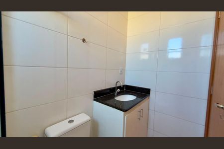 Apartamento à venda com 115m², 2 quartos e 2 vagas Apartamento à venda com 115m², 2 quartos e 2 vagasBanheiro social