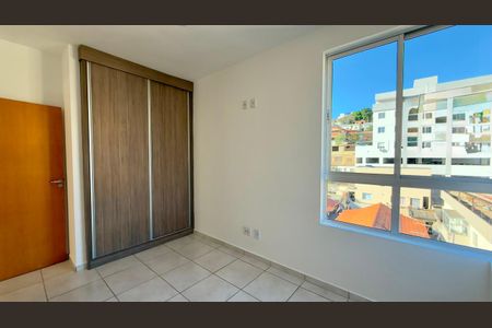 Apartamento à venda com 115m², 2 quartos e 2 vagas Apartamento à venda com 115m², 2 quartos e 2 vagasSuíte