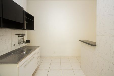 Casa para alugar com 73m², 2 quartos e sem vaga