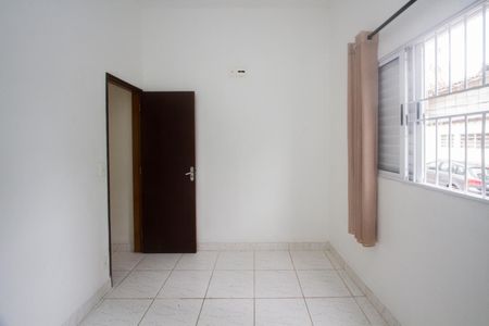 Casa para alugar com 73m², 2 quartos e sem vaga