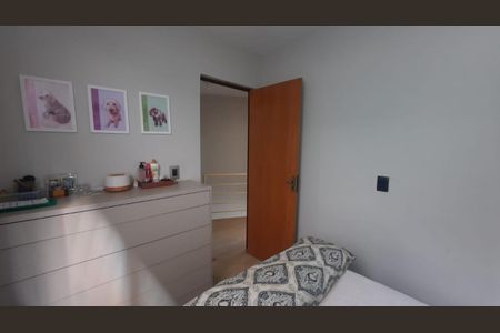 Casa à venda com 2 quartos, 50m² em Canadá, Belo Horizonte