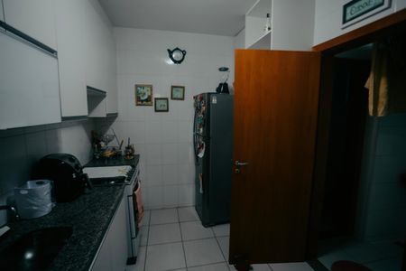 Apartamento à venda com 90m², 3 quartos e 2 vagasCozinha