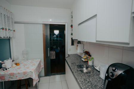 Apartamento à venda com 90m², 3 quartos e 2 vagasCozinha