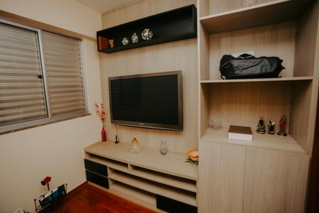 Apartamento à venda com 90m², 3 quartos e 2 vagasQuarto