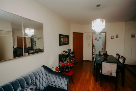 Sala de apartamento à venda com 3 quartos, 90m² em Estoril, Belo Horizonte