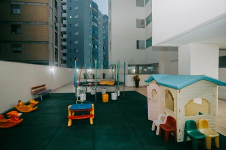 Apartamento à venda com 90m², 3 quartos e 2 vagasArea comum