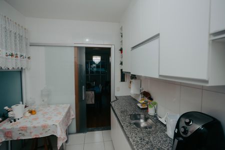 Apartamento à venda com 90m², 3 quartos e 2 vagasCozinha