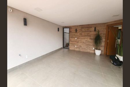 Casa à venda com 4 quartos, 372m² em Jardim Samambaia, Jundiaí
