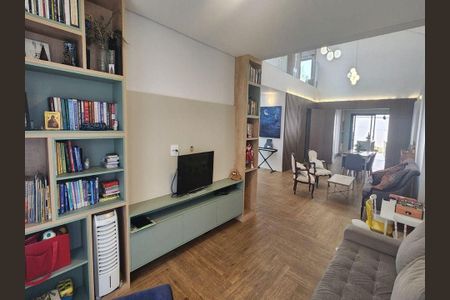 Casa à venda com 4 quartos, 372m² em Jardim Samambaia, Jundiaí