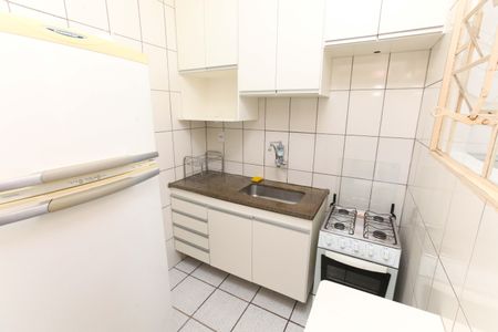 Casa de condomínio para alugar com 55m², 2 quartos e 1 vaga