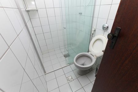 Casa de condomínio para alugar com 55m², 2 quartos e 1 vaga Casa de condomínio para alugar com 55m², 2 quartos e 1 vagaBanheiro 2