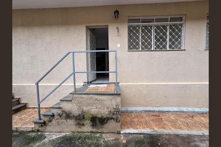 Casa de condomínio para alugar com 55m², 2 quartos e 1 vaga