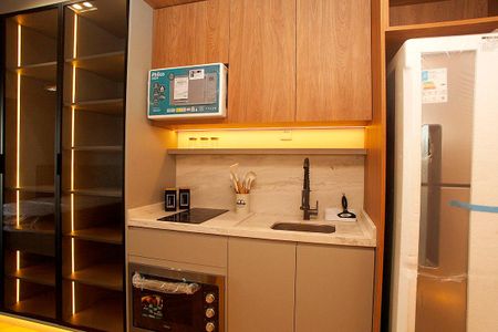 Cozinha de kitnet/studio para alugar com 1 quarto, 28m² em Cidade Baixa, Porto Alegre