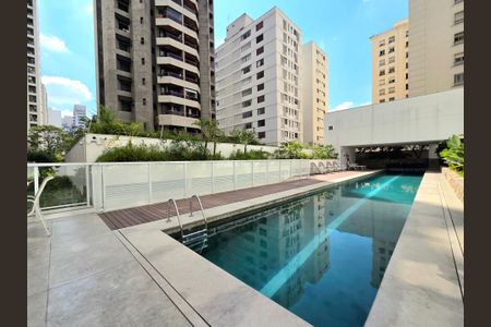 Apartamento à venda com 130m², 2 quartos e 2 vagasÁrea comum - Piscina