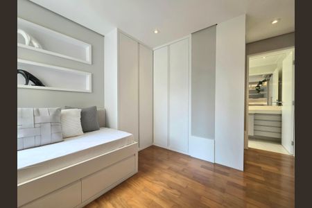 Apartamento à venda com 130m², 2 quartos e 2 vagasSuíte 2