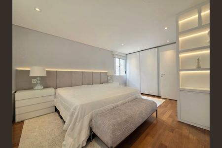 Apartamento à venda com 130m², 2 quartos e 2 vagasSuíte 1