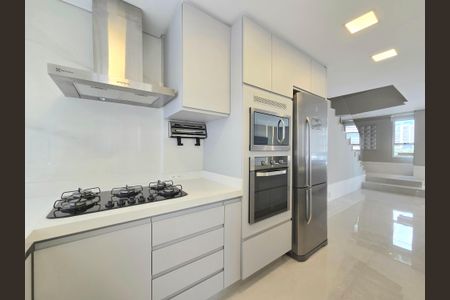 Apartamento à venda com 130m², 2 quartos e 2 vagasCozinha