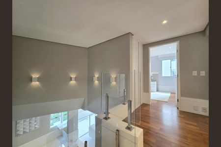 Apartamento à venda com 130m², 2 quartos e 2 vagasEscada