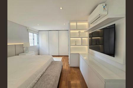 Apartamento à venda com 130m², 2 quartos e 2 vagasSuíte 1