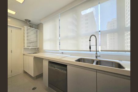 Apartamento à venda com 130m², 2 quartos e 2 vagasCozinha