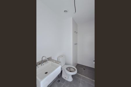Apartamento à venda com 35m², 1 quarto e 1 vaga Apartamento à venda com 35m², 1 quarto e 1 vagaBanheiro da Suíte