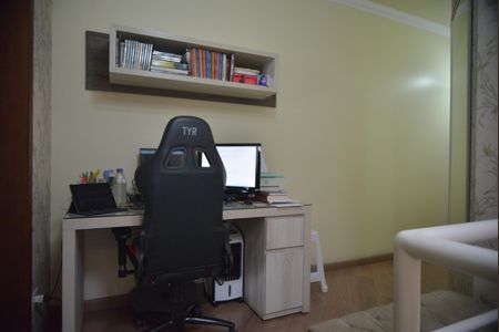 Casa à venda com 224m², 3 quartos e 4 vagasCorredor