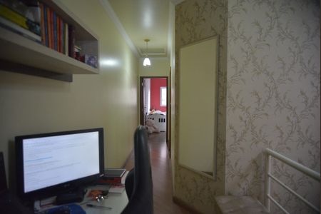 Casa à venda com 224m², 3 quartos e 4 vagasCorredor