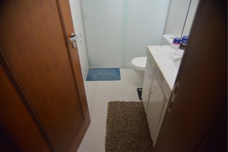 Casa à venda com 224m², 3 quartos e 4 vagasBanheiro da Suíte 1